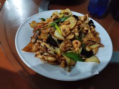 炒鱿鱼-海盗餐厅