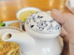 -裕兴记·蟹黄面馆养育巷精选店面馆