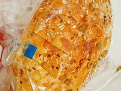 -UH祐禾(武汉武商MALL店)