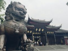 -峨眉山报国寺