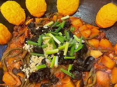 铁锅炖-王老六铁锅炖鱼(华阳路店)