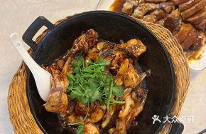 Purple Gold Sauce Steamed Fish Head