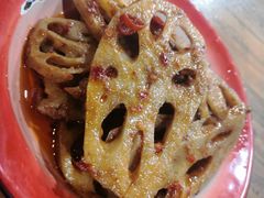 -老三样·美食研究中心(世贸路店)