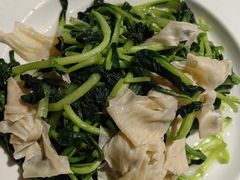 -金枝玉叶上海人家食府(三里河店)