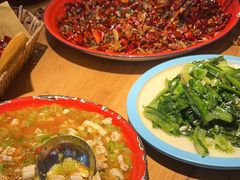 -先启半步颠小酒馆(虹桥龙湖天街店)
