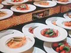 -雍容荟帝王蟹活龙虾展台自助(IFS黑金店)