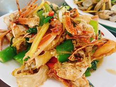 -岛中岛·海鲜大排档·万宁老字号(东澳店)