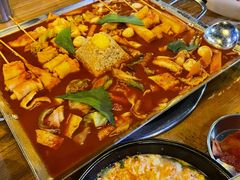 鱼饼火山炒年糕-包装马车·韩国料理·포장마차