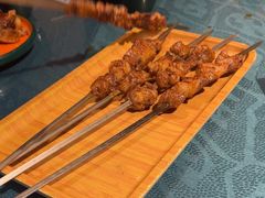 -乡村馕坑肉·烧烤·新疆菜·本地人更爱吃(阿勒泰首店)