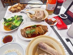 -黄亚细肉骨茶(仰光路店)