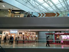 -东荟城名店仓