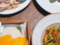 -拾光音乐餐酒吧(告庄星光夜市店)