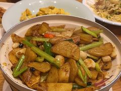 -伊喜饺子·烤鸭(五道口学院路店)