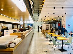 -中信理想家漫食(白云国际机场T2航站楼店)