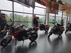 -北京华德宝宝马4S店(朝阳店)