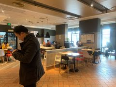 -肯德基(珠峰店)