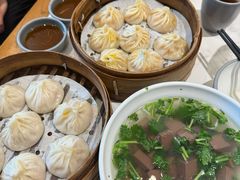 -馋三尺蟹粉小笼(人民广场店)