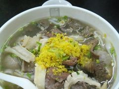-潮镇老尾牛杂(环城西路店)