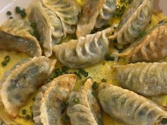 -香山湖渔家大院