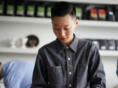 -UNI UNI(环亚凯瑟琳店)