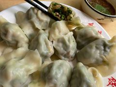 -乡府肉丁水饺(环山路店)