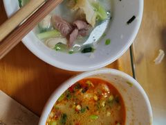 -黎老幺光雾山黄羊汤锅