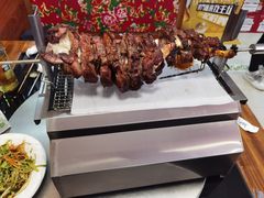 -土灶台东北大块肉烧烤(风景城邦店)