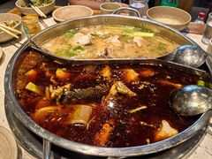 -肖肖酸萝卜鱼火锅(总店)