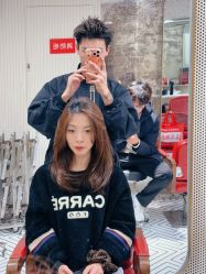 -PE SALON