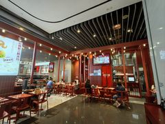 -肥汁米蘭香港米线(长宁来福士店)