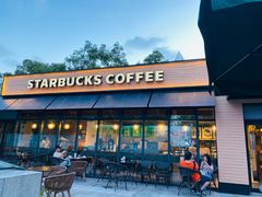 门面-星巴克(西藏路店)