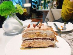 香蕉核桃巧克力千层-沛家·西餐Brunch·直火料理