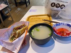 -驴公驴婆(曹杨店)
