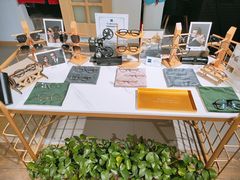 -肆兮眼镜·蔡司·徕卡战略合作店(大坪店)