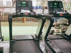 -征成健身连锁私教工作室(九公里店)