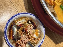 -红渡小香·牛肉麻辣香锅(车站南路店)