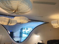 -涨巢·潮玩水疗局