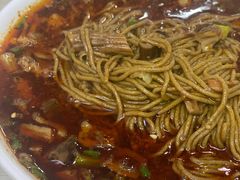 -崇州余荞面(落虹桥店)