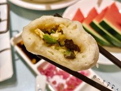 西葫芦素包子-包子大王(新泽巷店)