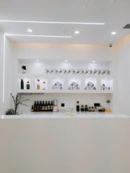 -丽锦汇LA LIZZ丽秩·科技美肤