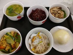 -爱陪伴一对一月子中心(融侨店)
