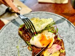 慢煮牛肉温泉蛋吐司-O'mills Sourdough Bakery&Bistro(永嘉路店)