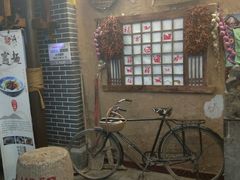 -食上东新街美食街区(民乐新都会店)