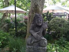 -静安公园(静安寺街道)