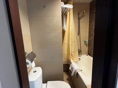 -香港华美达海景酒店