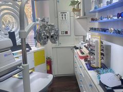 -青聪儿童眼镜(五官科医院宝庆路店)