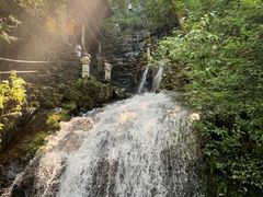 -藏龙百瀑风景区