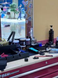 -Devilhands Barbershop男士理容店