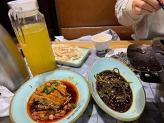 -江边城外烤全鱼(龙德广场店)