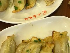 -小姜锅贴(凤凰街店)